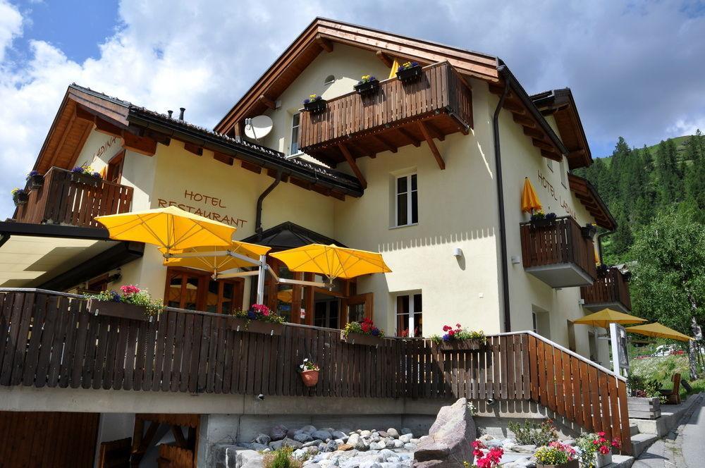 Hotel Ladina Берґюн Екстер'єр фото